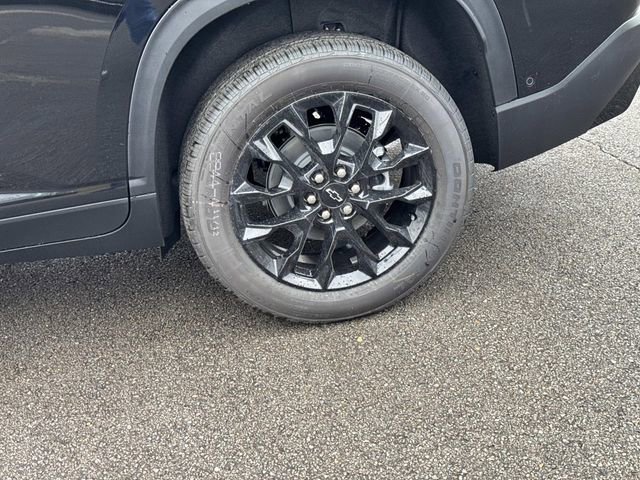 New 2026 Chevrolet Traverse LT w/ Enhanced Driving Package image 11