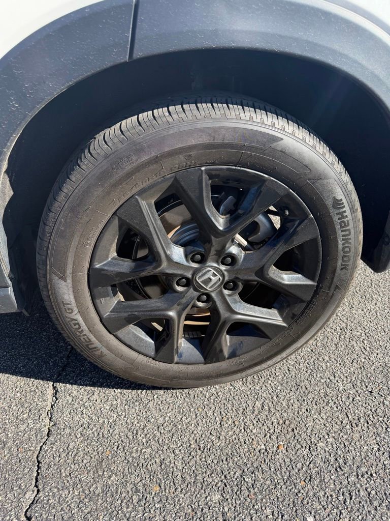 Used 2025 Honda HR-V Sport image 5