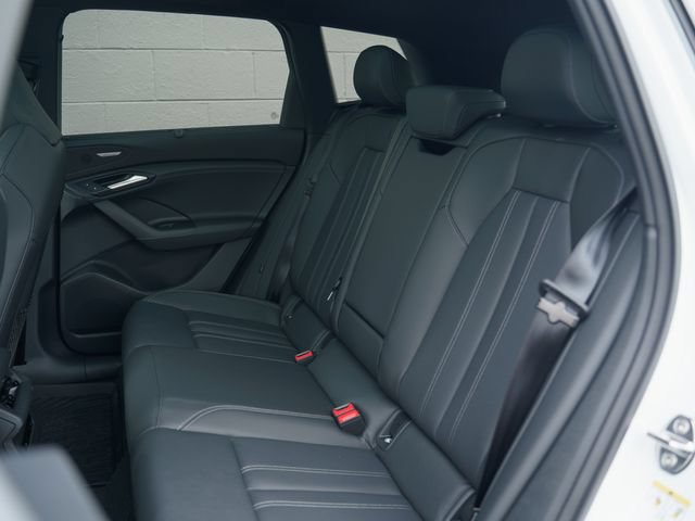 New 2027 Audi Q6 e-tron Premium Plus AWD/4WD image 11