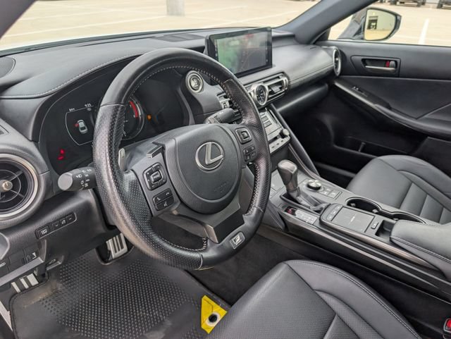 Used 2022 Lexus IS 350 F Sport w/ Navigation Package RWD image 9