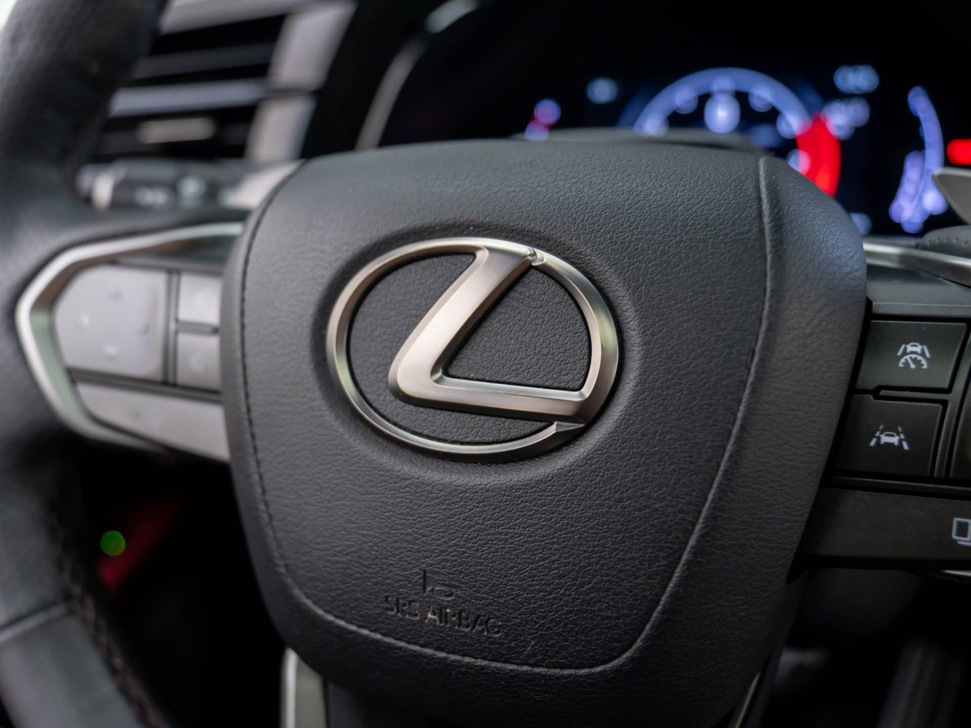 Used 2024 Lexus RX 350 AWD image 25