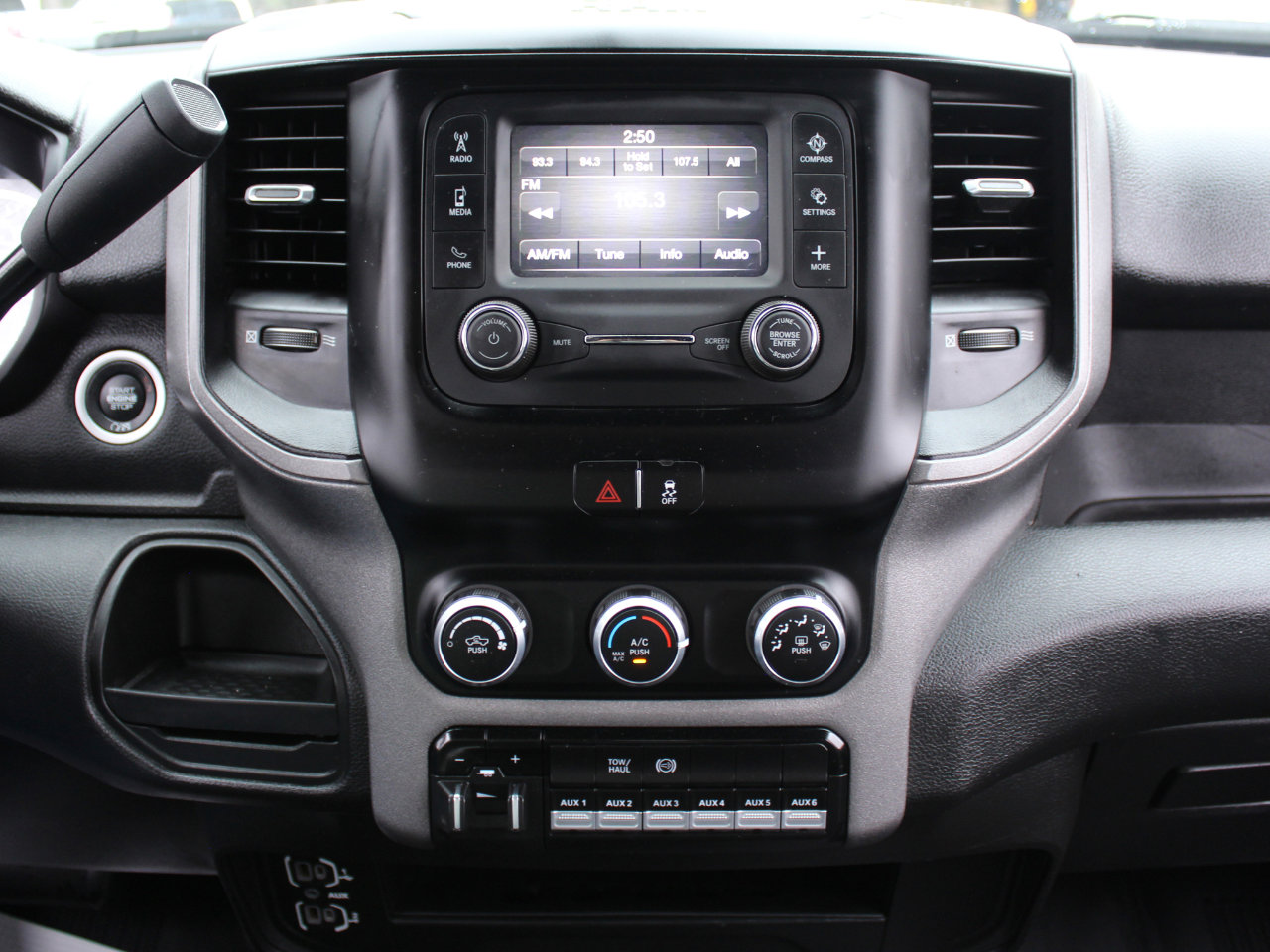 Used 2024 RAM 2500 Tradesman w/ Chrome Appearance Group image 26