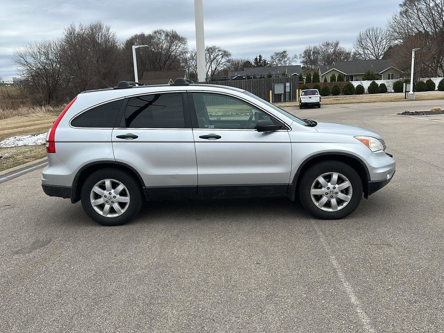 Used 2011 Honda CR-V SE image 2