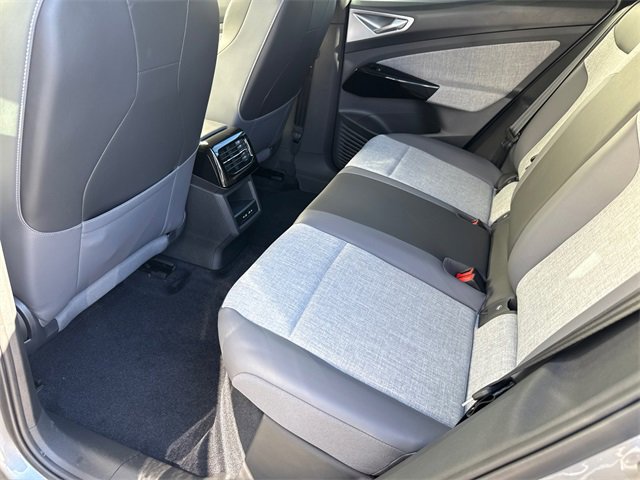 New 2026 Volkswagen ID.4 Pro image 36