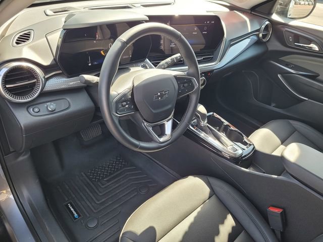 Used 2025 Chevrolet Trax ACTIV w/ Driver Confidence Package FWD image 7