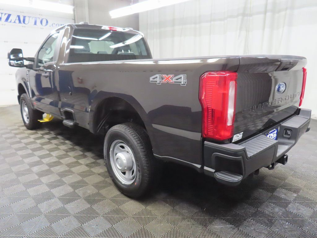 Used 2024 Ford F350 XL AWD/4WD image 5