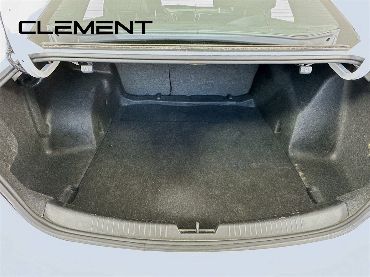 Used 2023 Chevrolet Malibu LT image 11