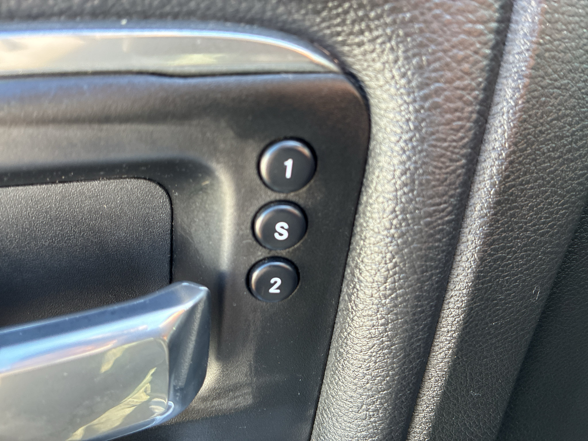 Used 2022 RAM 2500 Laramie AWD/4WD image 14