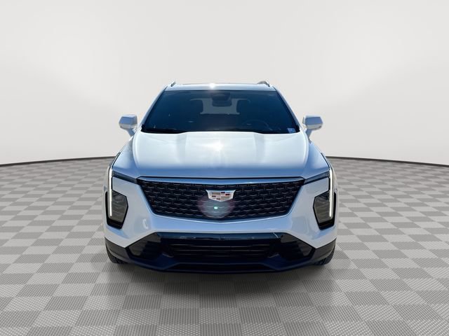 Certified 2024 Cadillac XT4 Premium Luxury w/ Technology Package image 3