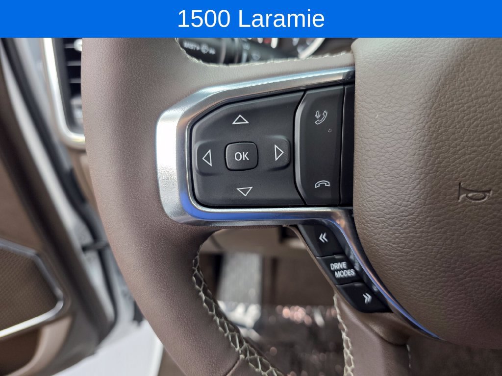 Used 2026 RAM 1500 Laramie AWD/4WD image 18