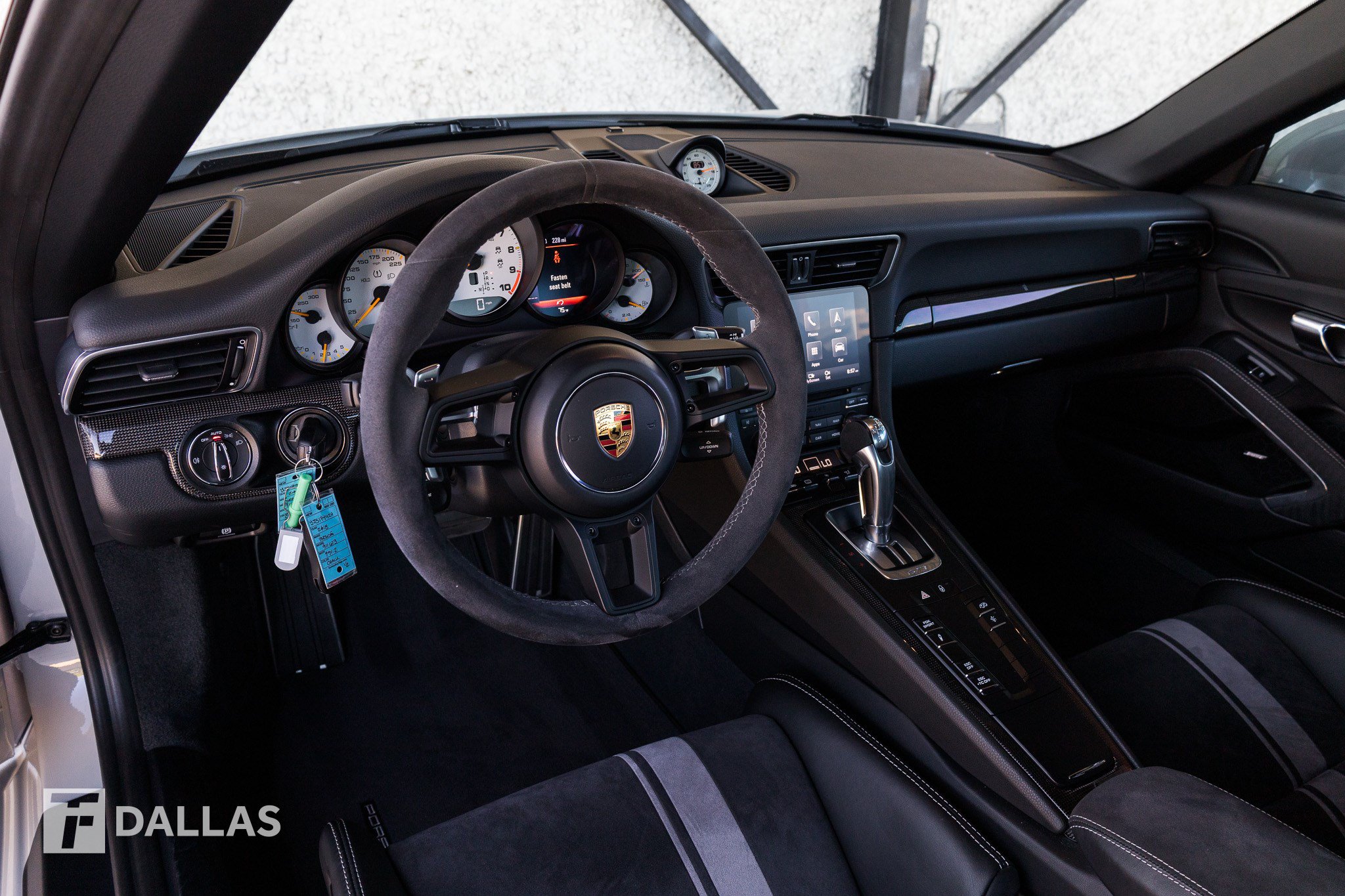 Used 2018 Porsche 911 GT3 RWD image 26