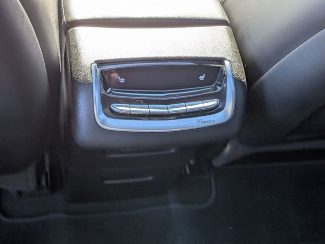 Used 2020 Cadillac XT6 Premium Luxury FWD image 32