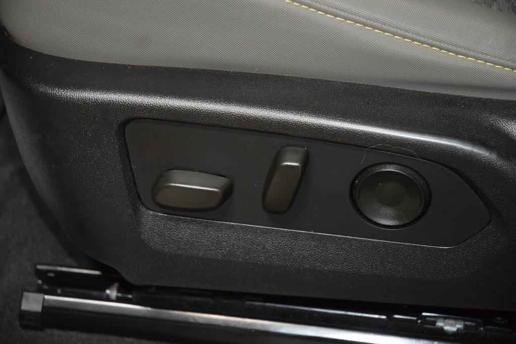 Certified 2024 Chevrolet Colorado ZR2 w/ Technology Package image 42