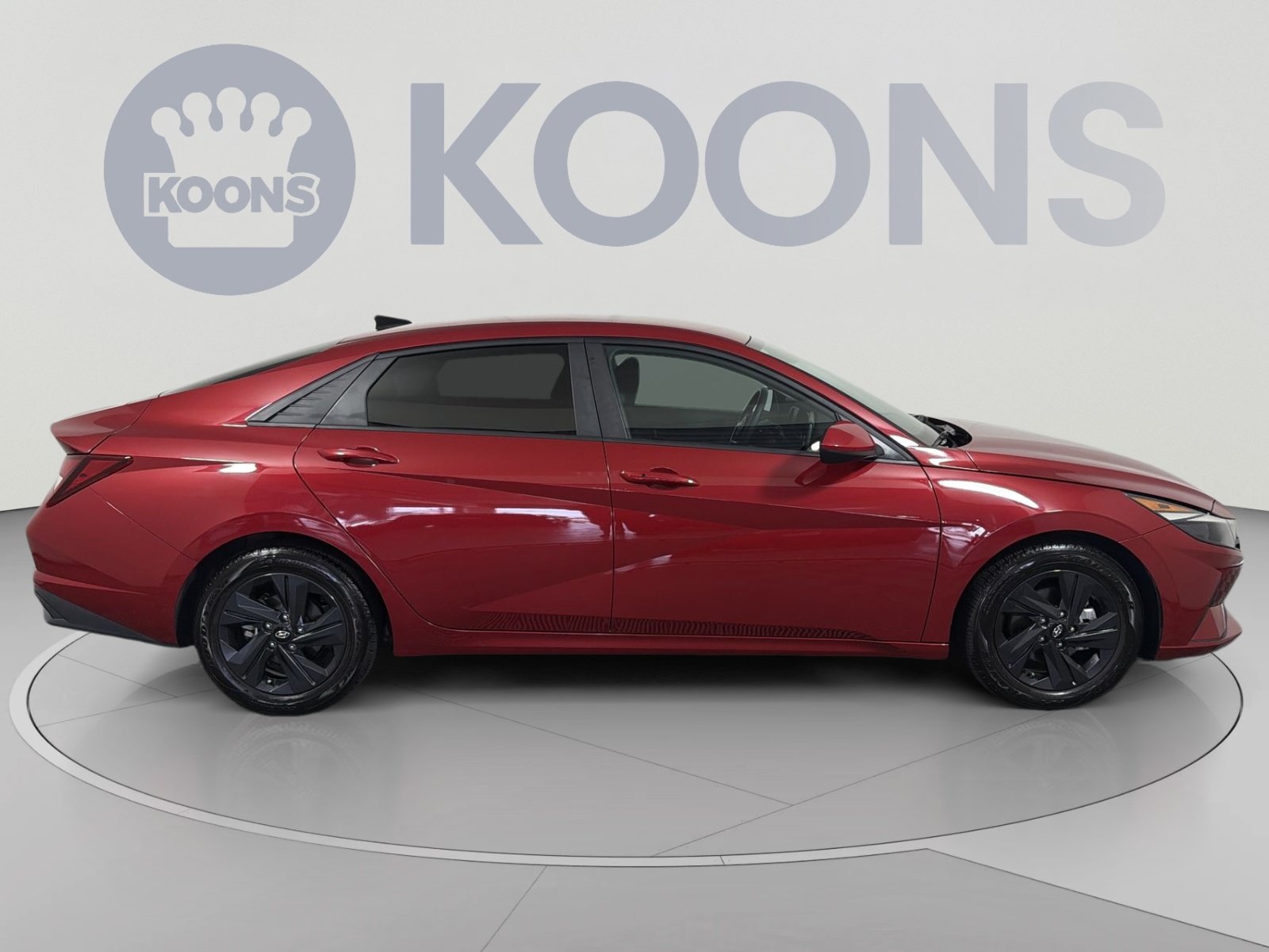Used 2023 Hyundai Elantra SEL w/ Cargo Package FWD image 8