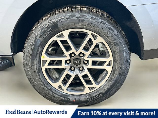 New 2026 Ford Expedition Active image 22