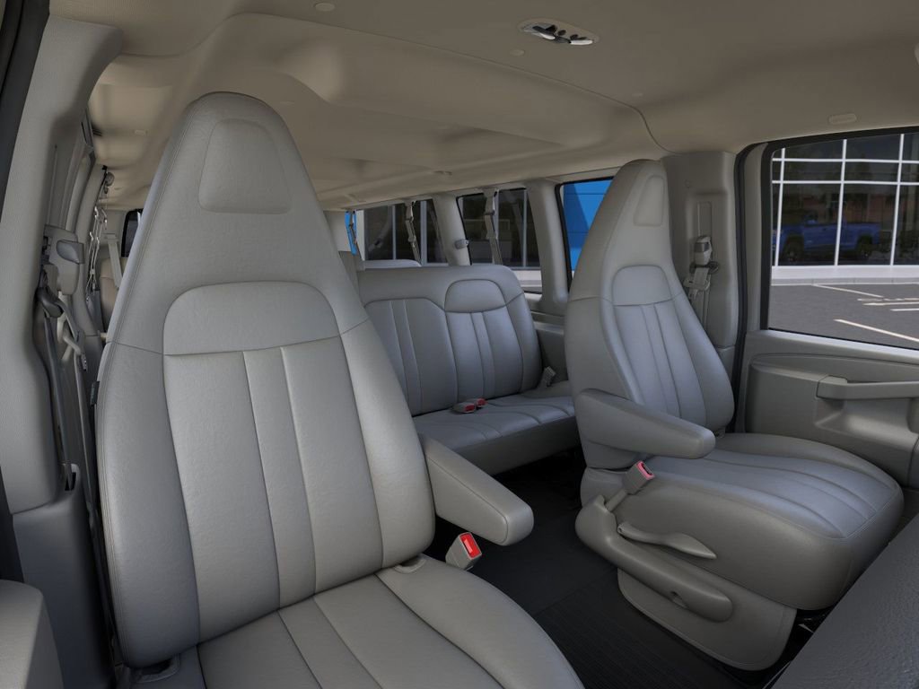 New 2025 Chevrolet Express 3500 LS w/ Chrome Appearance Package image 16