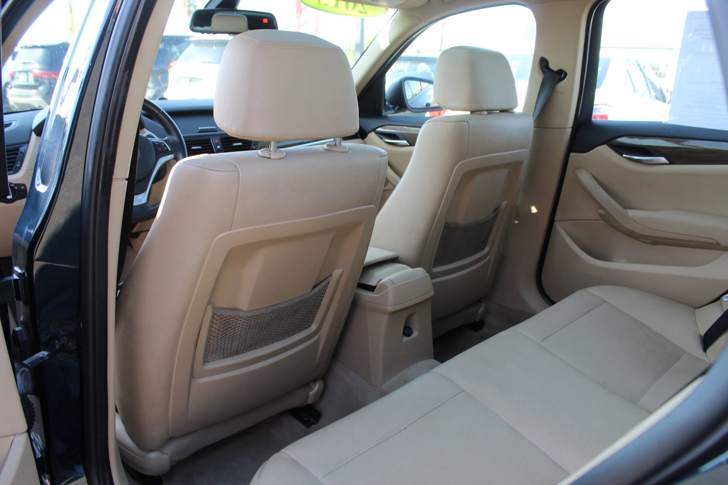 Used 2015 BMW X1 sDrive28i image 9