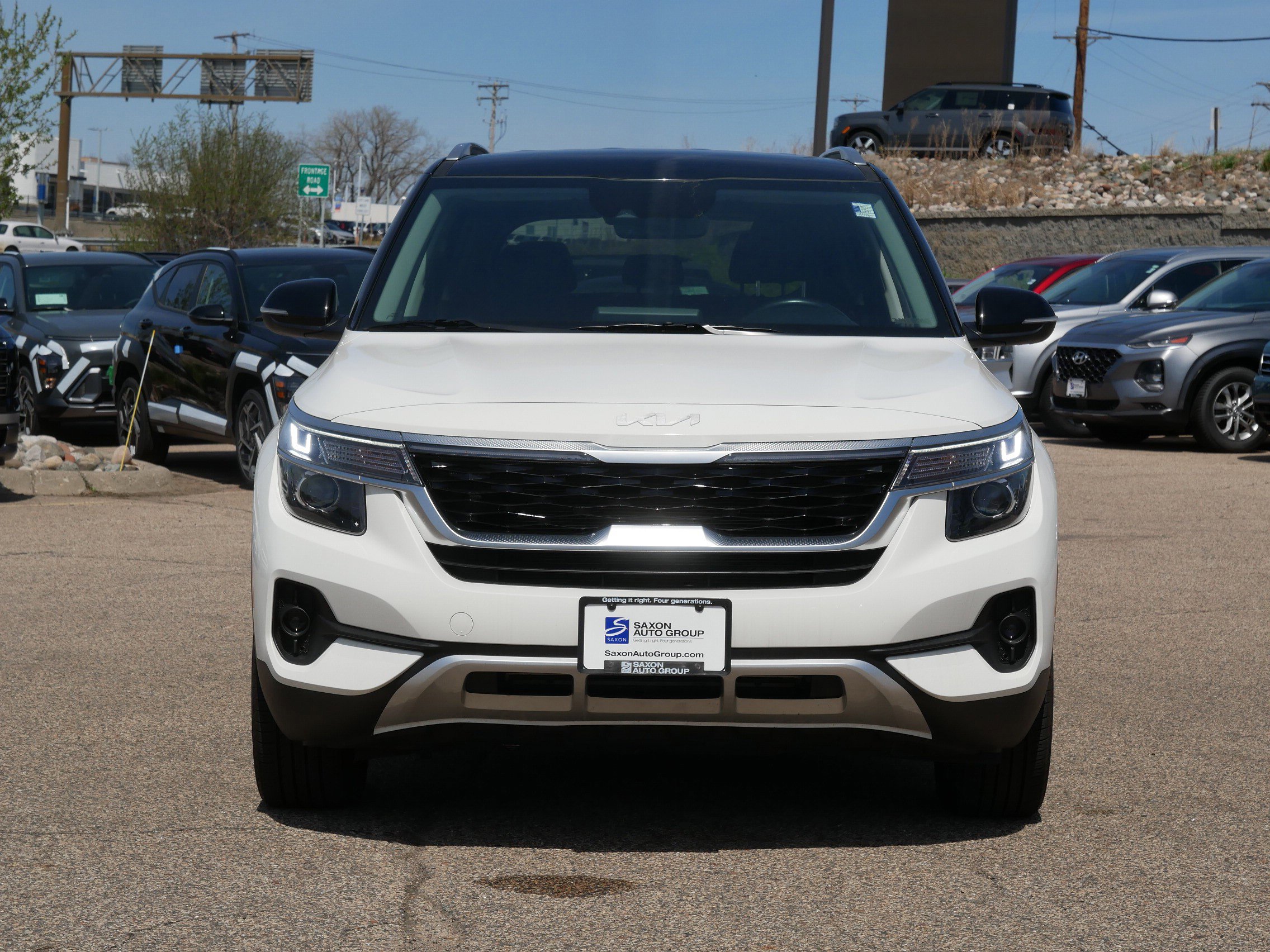 Used 2023 Kia Seltos S image 3