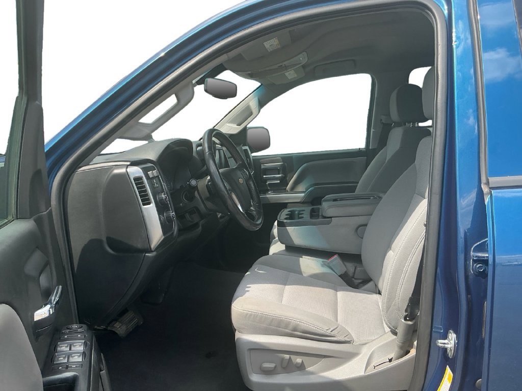 Used 2018 Chevrolet Silverado 1500 LT w/ All Star Edition AWD/4WD image 14
