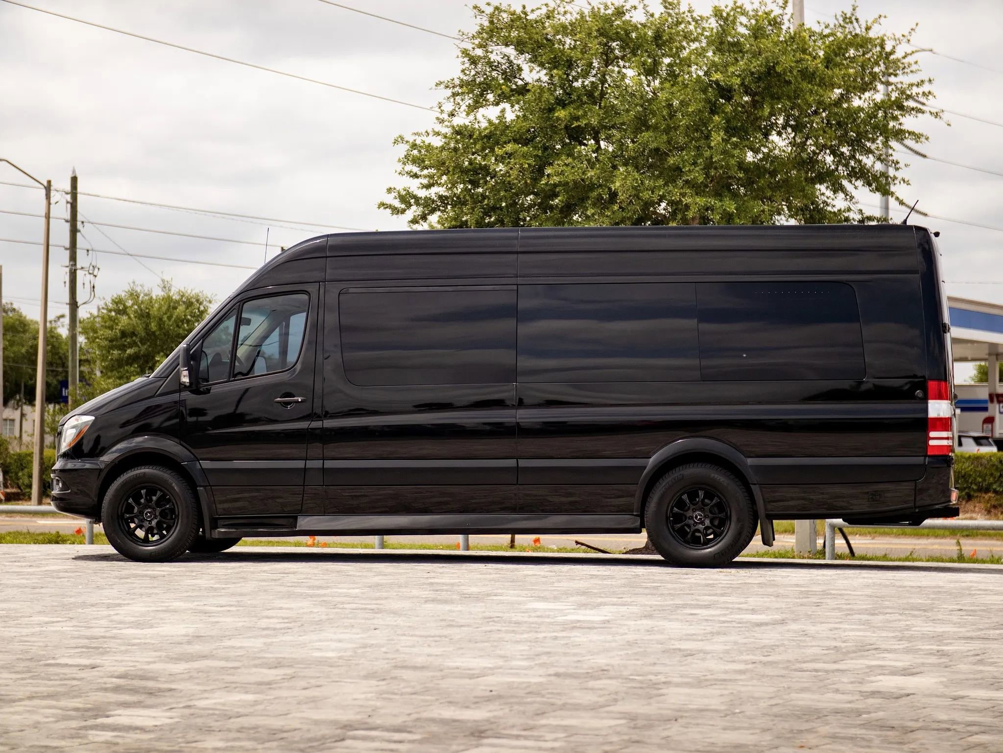 Used 2017 Mercedes-Benz Sprinter 3500 w/ Active Safety Plus Package image 9