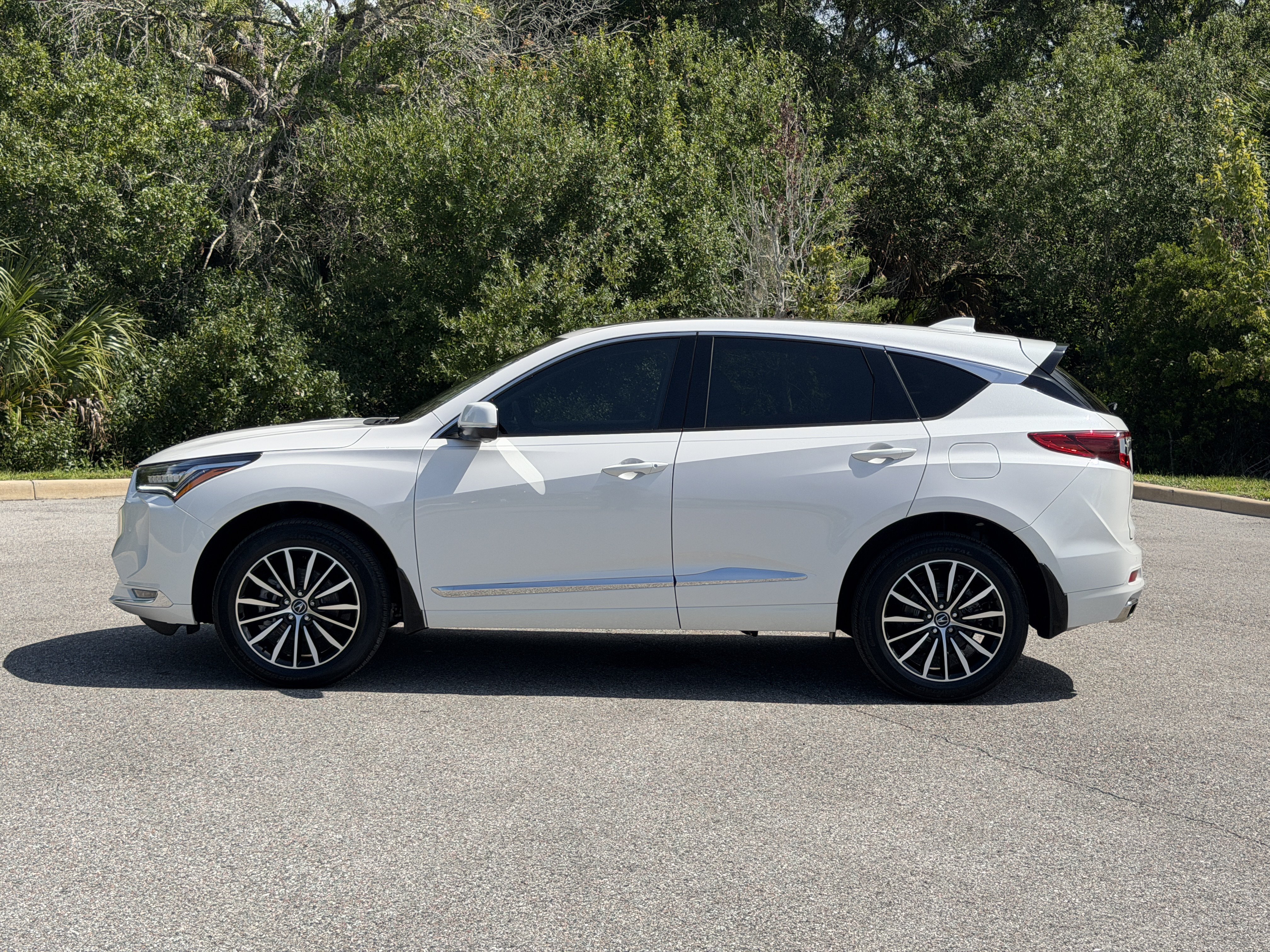 Used 2026 Acura RDX w/ Advance Package AWD/4WD image 4