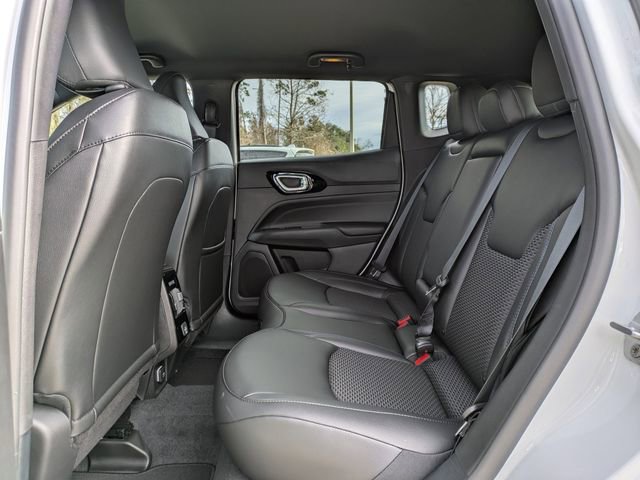New 2026 Jeep Compass Latitude AWD/4WD image 14