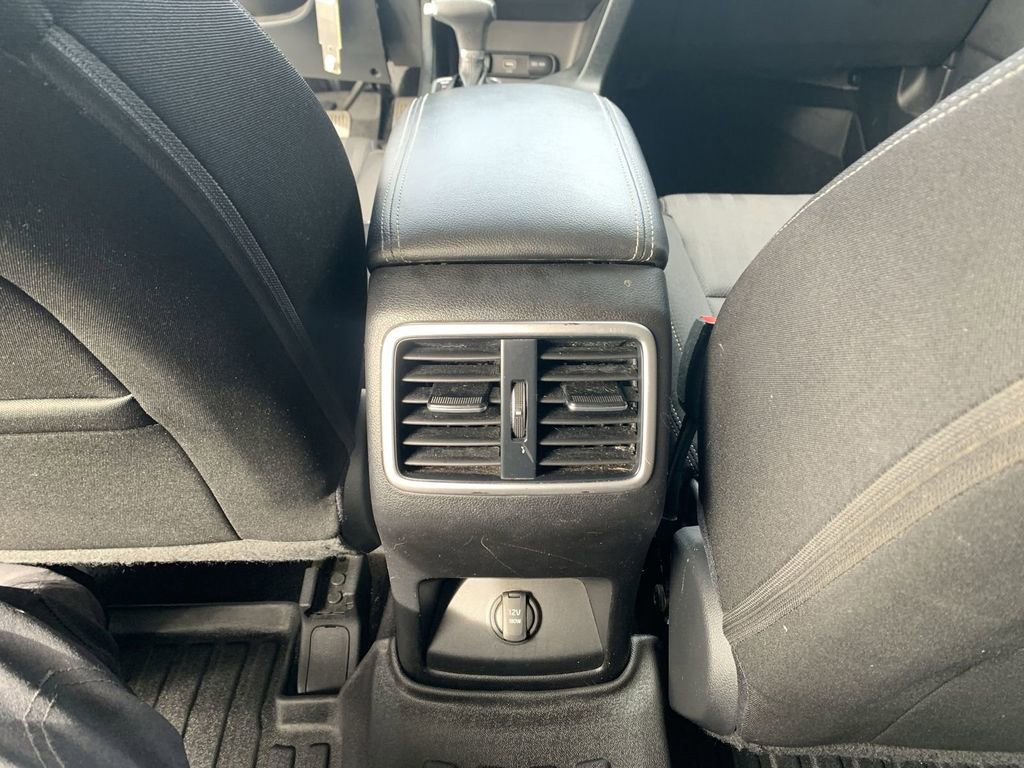 Used 2020 Kia Sportage LX image 19