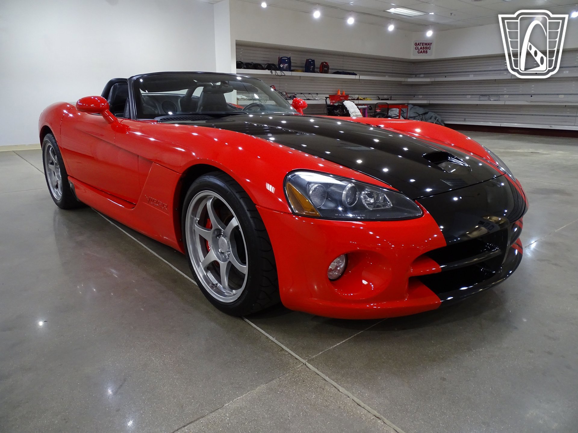 Used 2003 Dodge Viper SRT-10 RWD image 21