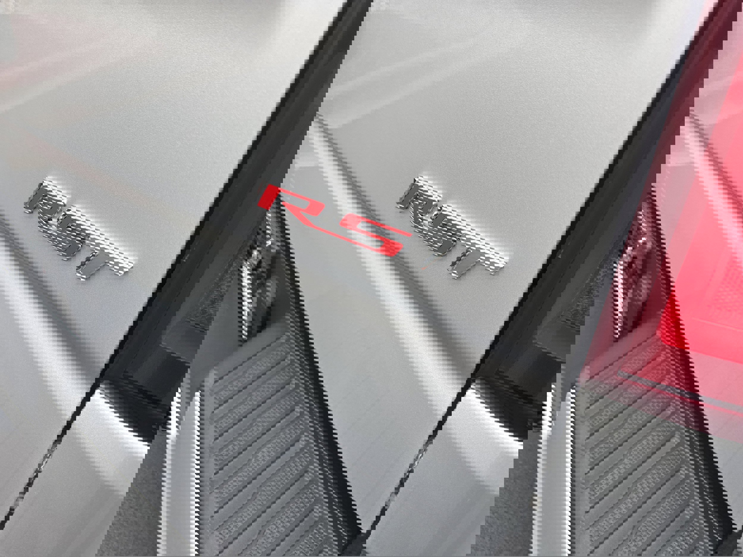 Used 2021 Chevrolet Silverado 1500 RST image 15