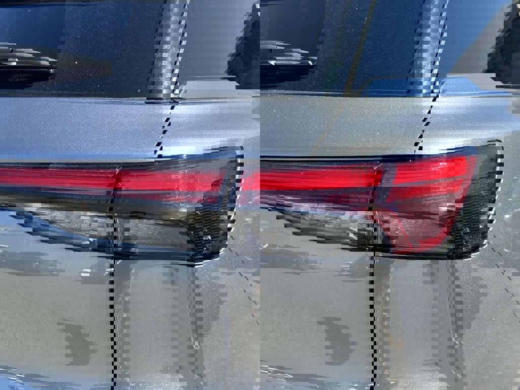 Used 2024 INFINITI QX60 Luxe w/ Cargo Package image 12