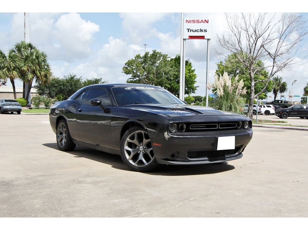 Used 2016 Dodge Challenger SXT w/ Sound Group