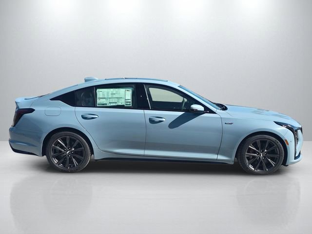 New 2026 Cadillac CT5 V image 5