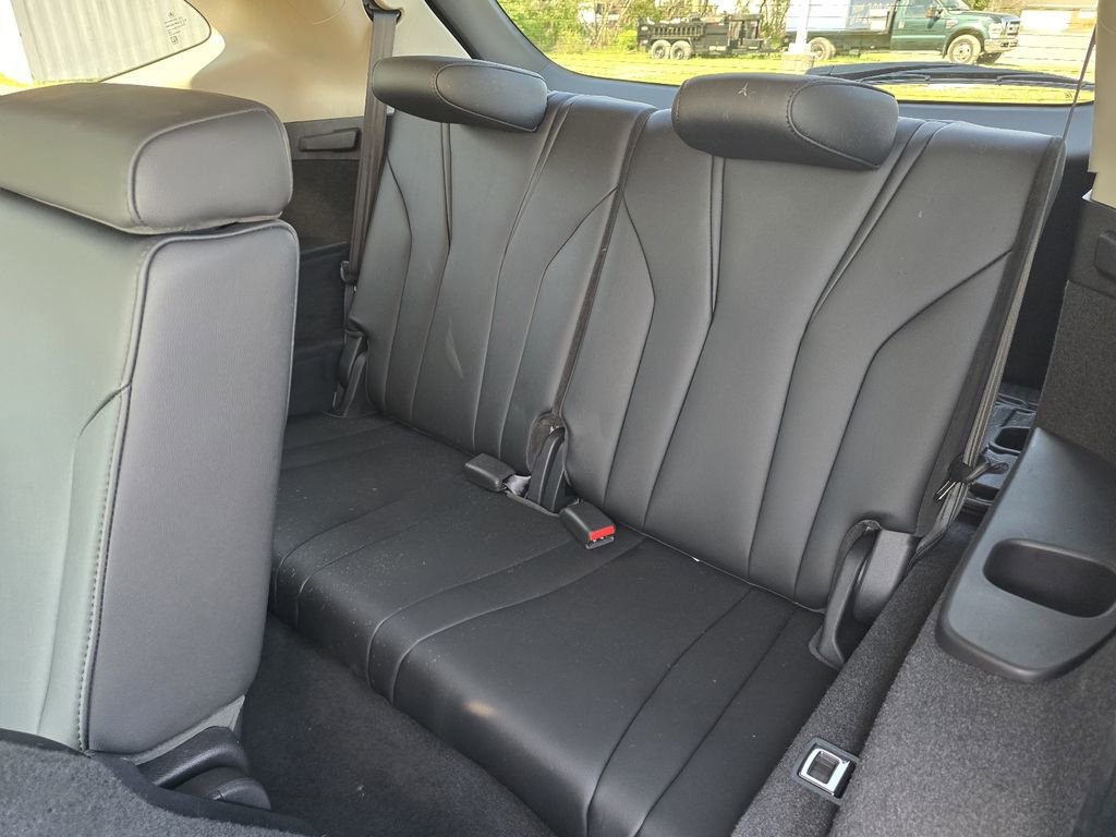 Used 2024 Acura MDX SH-AWD image 10