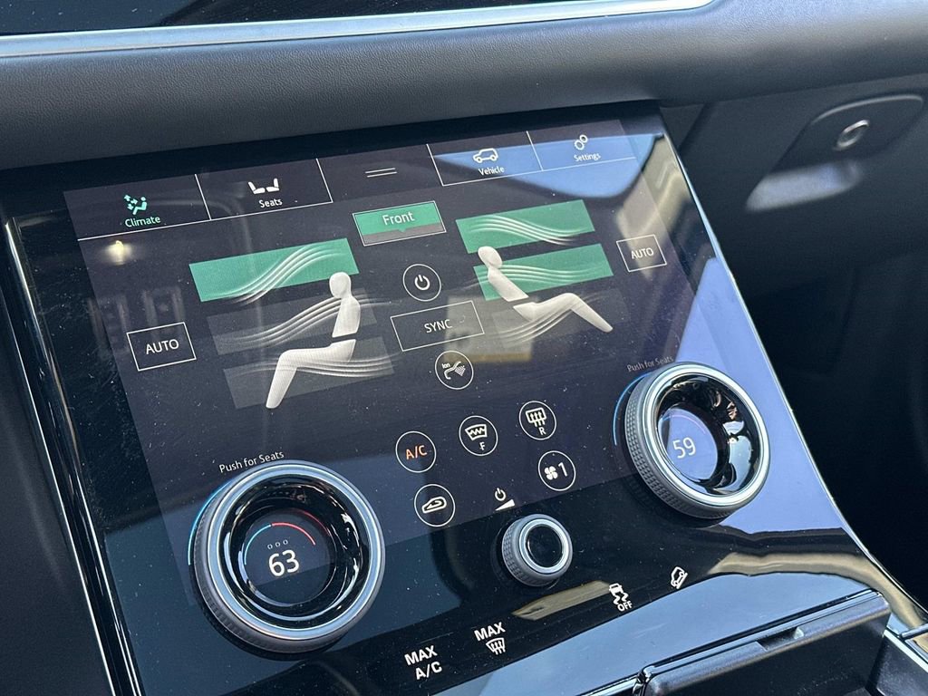 Used 2018 Land Rover Range Rover Velar R-Dynamic HSE AWD/4WD image 13