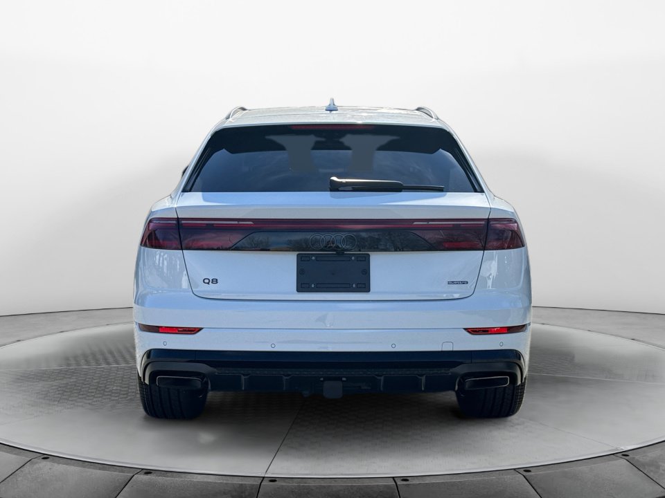 New 2026 Audi Q8 Premium Plus AWD/4WD image 6