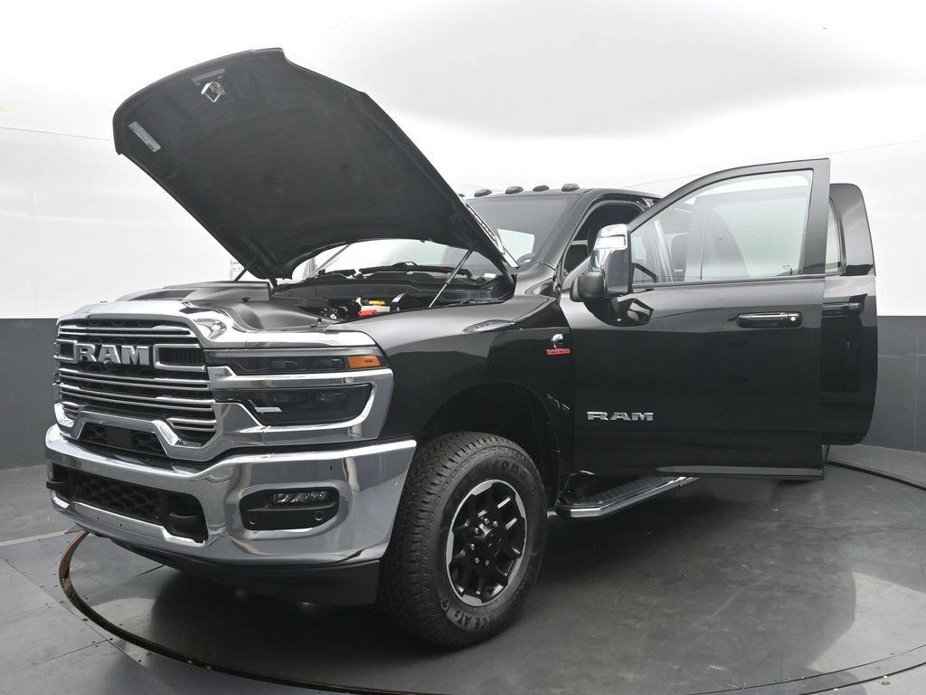 Used 2025 RAM 2500 Laramie AWD/4WD image 77