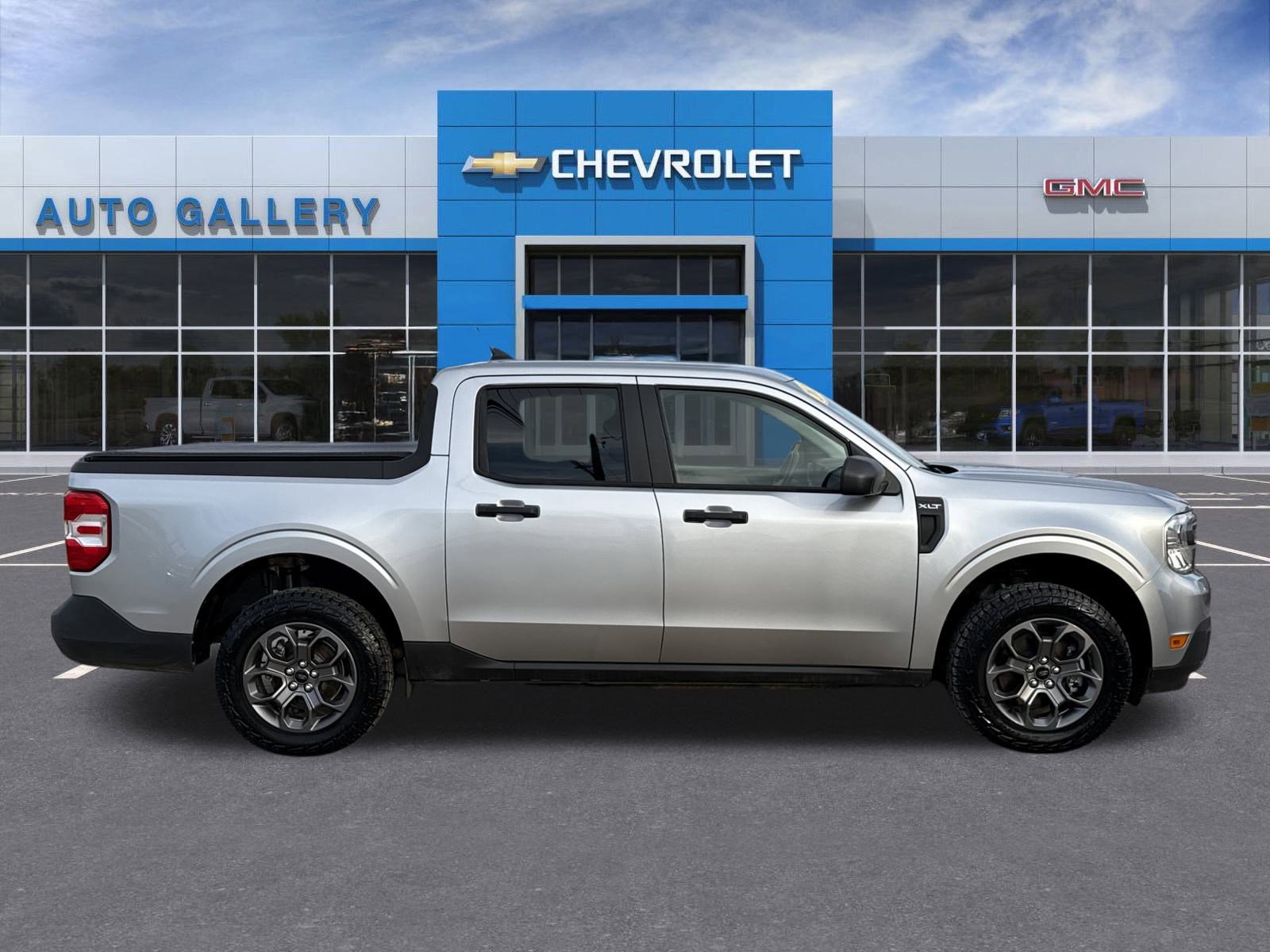 Used 2022 Ford Maverick XLT image 5