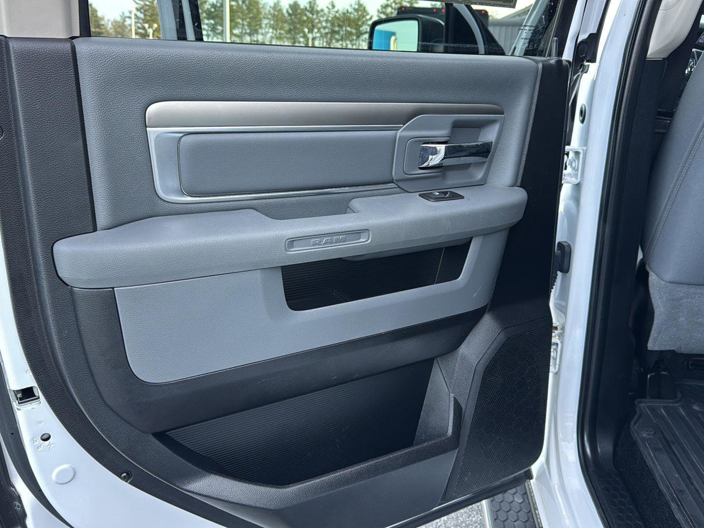 Used 2014 RAM 1500 Big Horn image 15