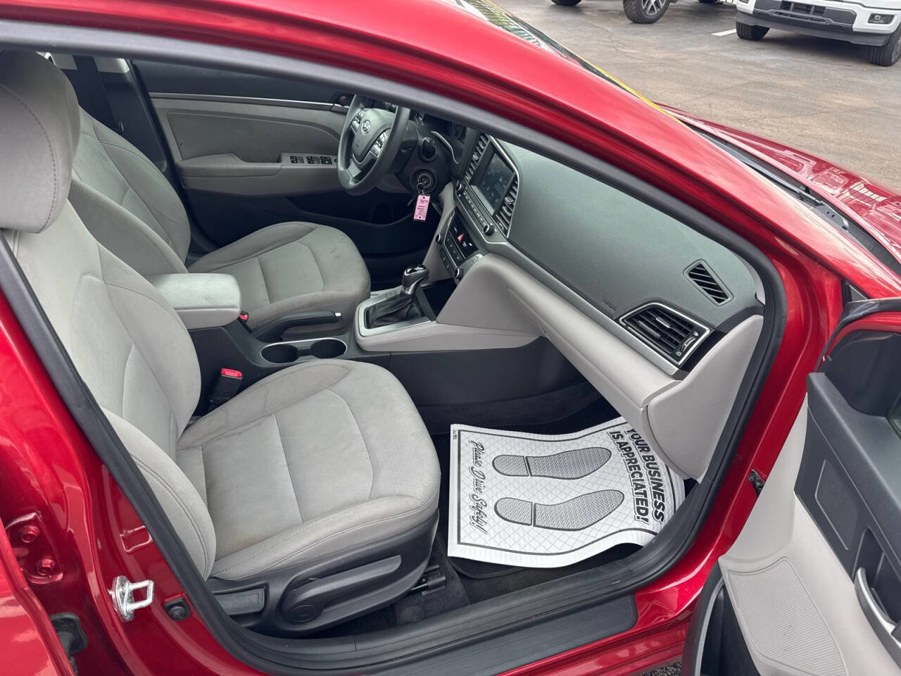 Used 2018 Hyundai Elantra SEL FWD image 8