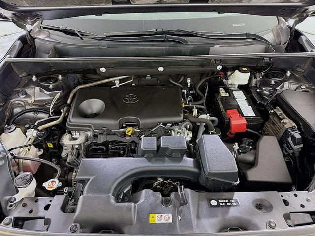 Used 2023 Toyota RAV4 LE FWD image 28