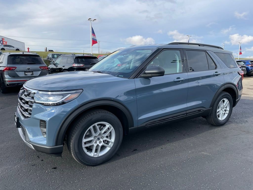 New 2026 Ford Explorer Active image 6