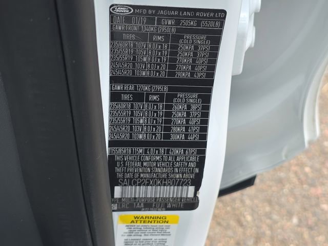 Used 2019 Land Rover Discovery Sport SE image 36