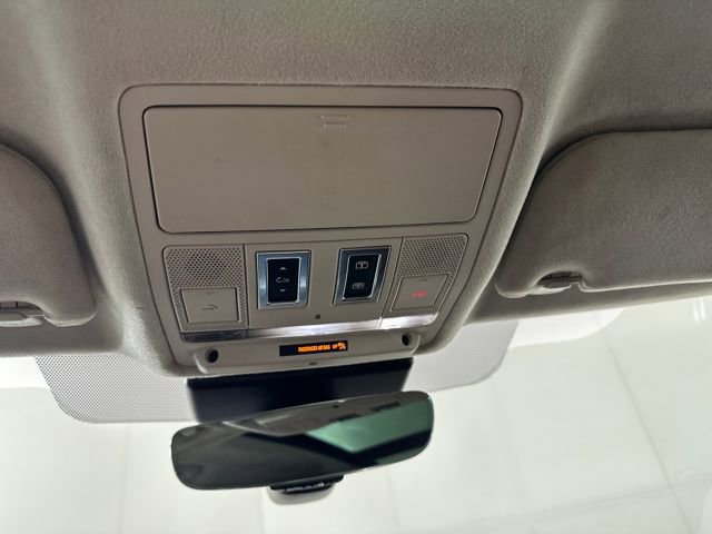 Used 2019 Jaguar F-PACE R-Sport image 24