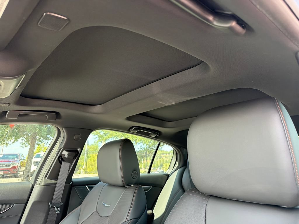 New 2026 Cadillac CT5 Sport w/ Technology Package RWD image 29