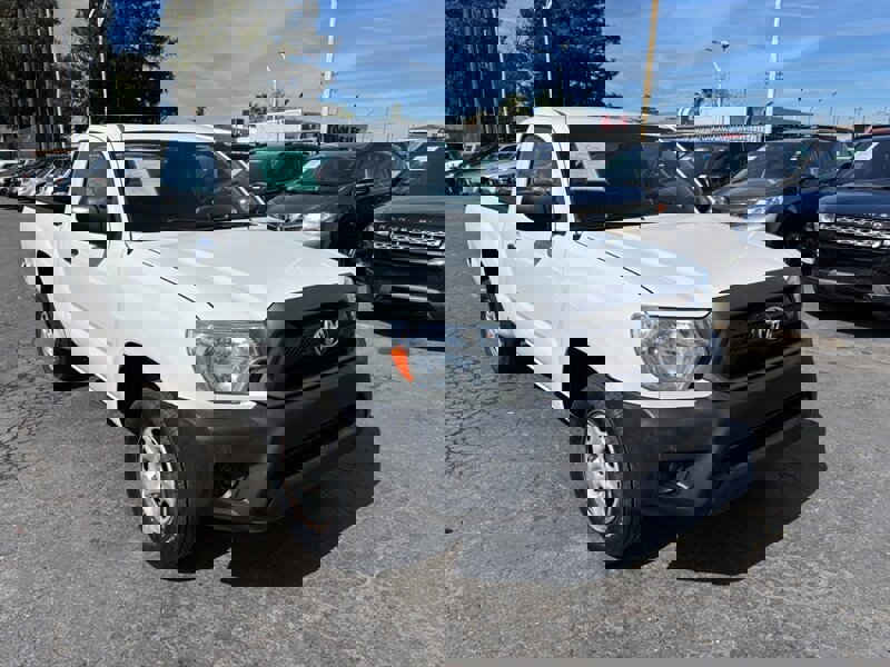 Used 2014 Toyota Tacoma 2WD Regular Cab image 1