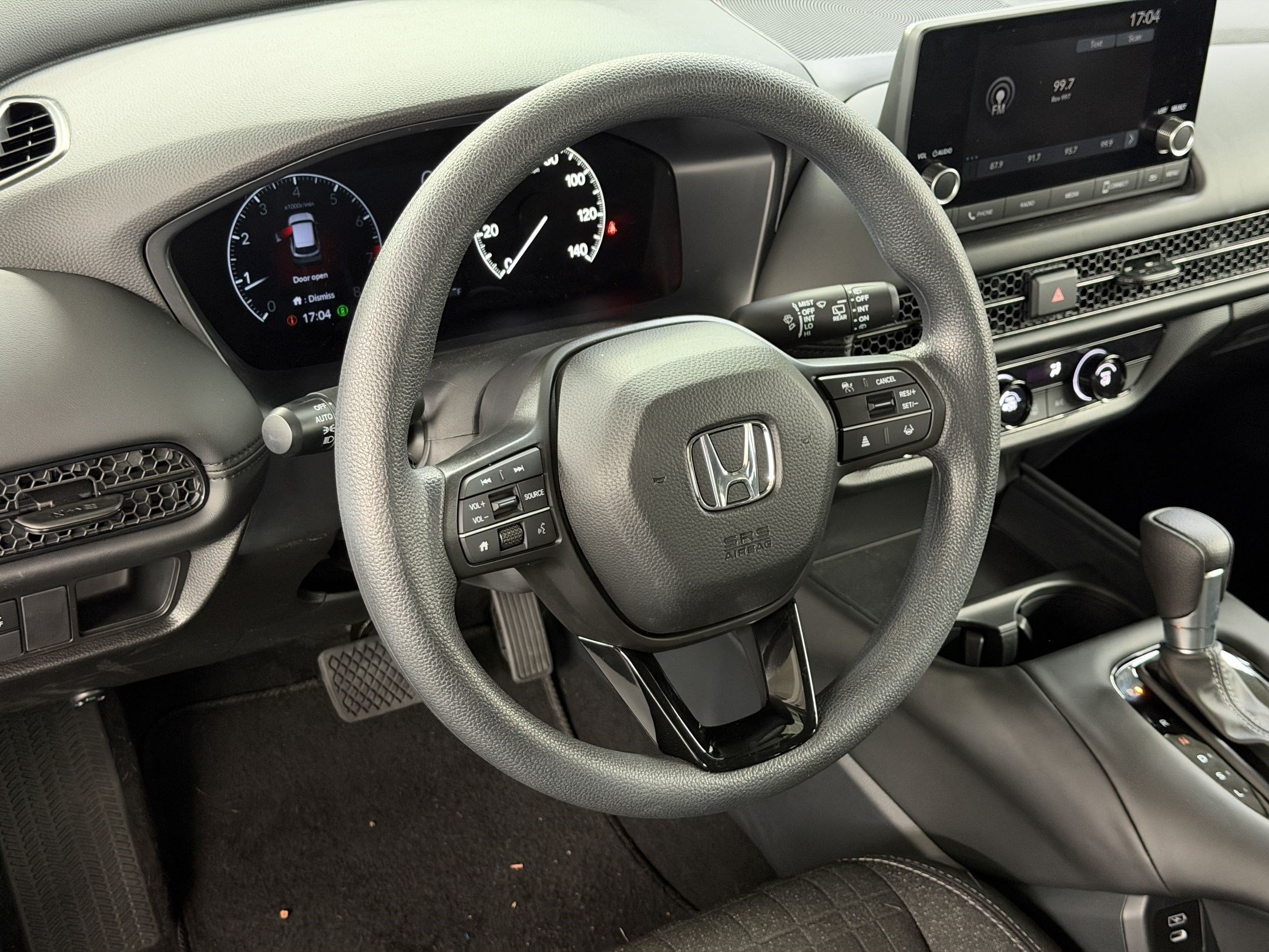 Certified 2025 Honda HR-V LX image 26