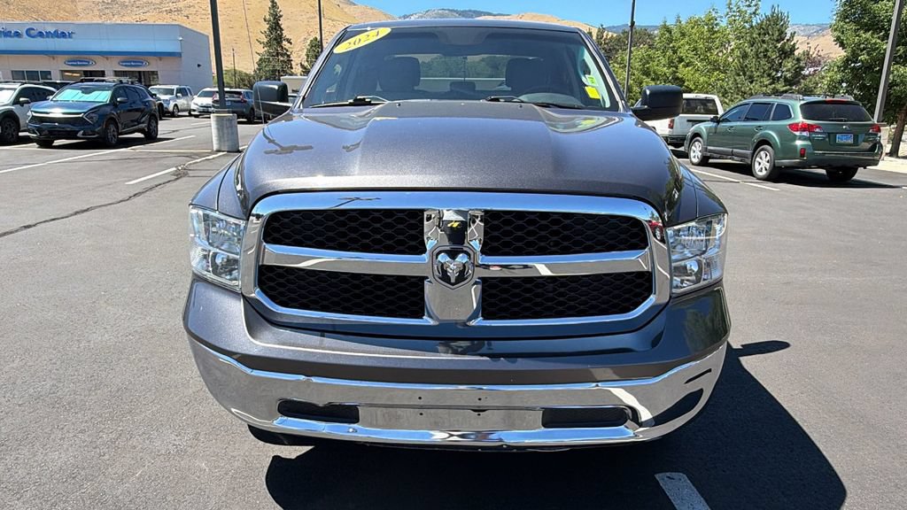 Used 2024 RAM 1500 Classic SLT AWD/4WD image 8