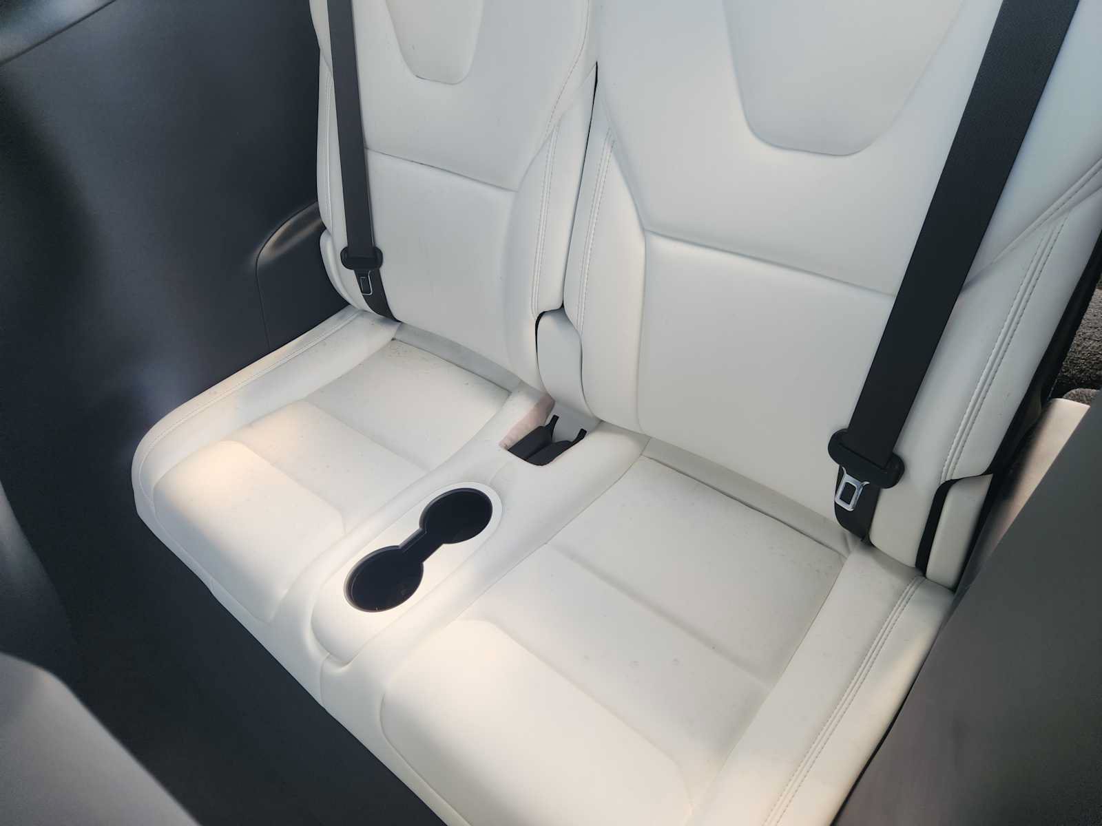 Used 2020 Tesla Model X Long Range AWD/4WD image 32