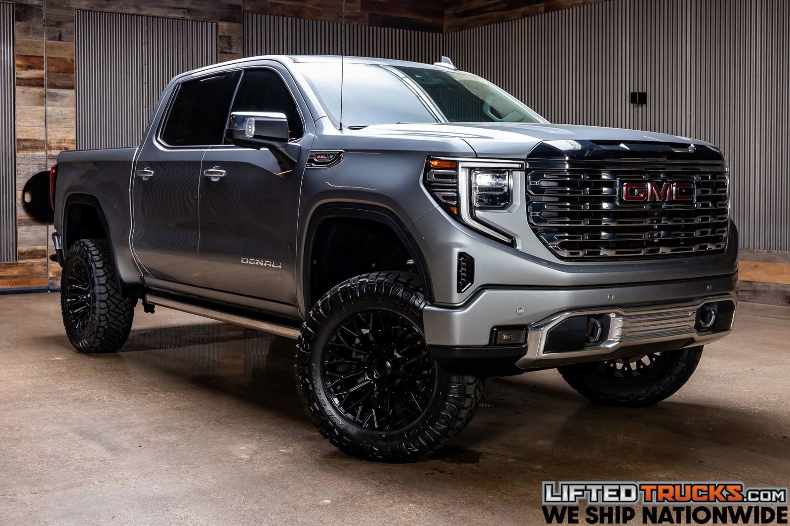 Used 2023 GMC Sierra 1500 Denali w/ Denali Reserve Package AWD/4WD image 1