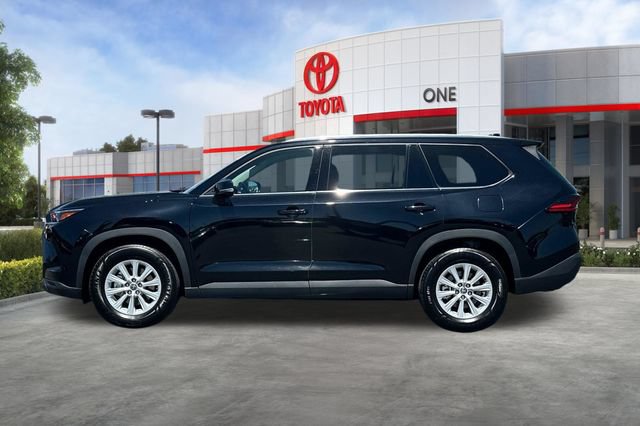 Certified 2025 Toyota Grand Highlander FWD image 9